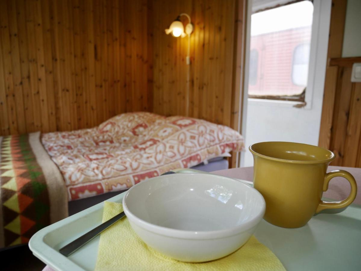 SovPå Tåg i Tärnsjö Tarnsjo Exteriör bild