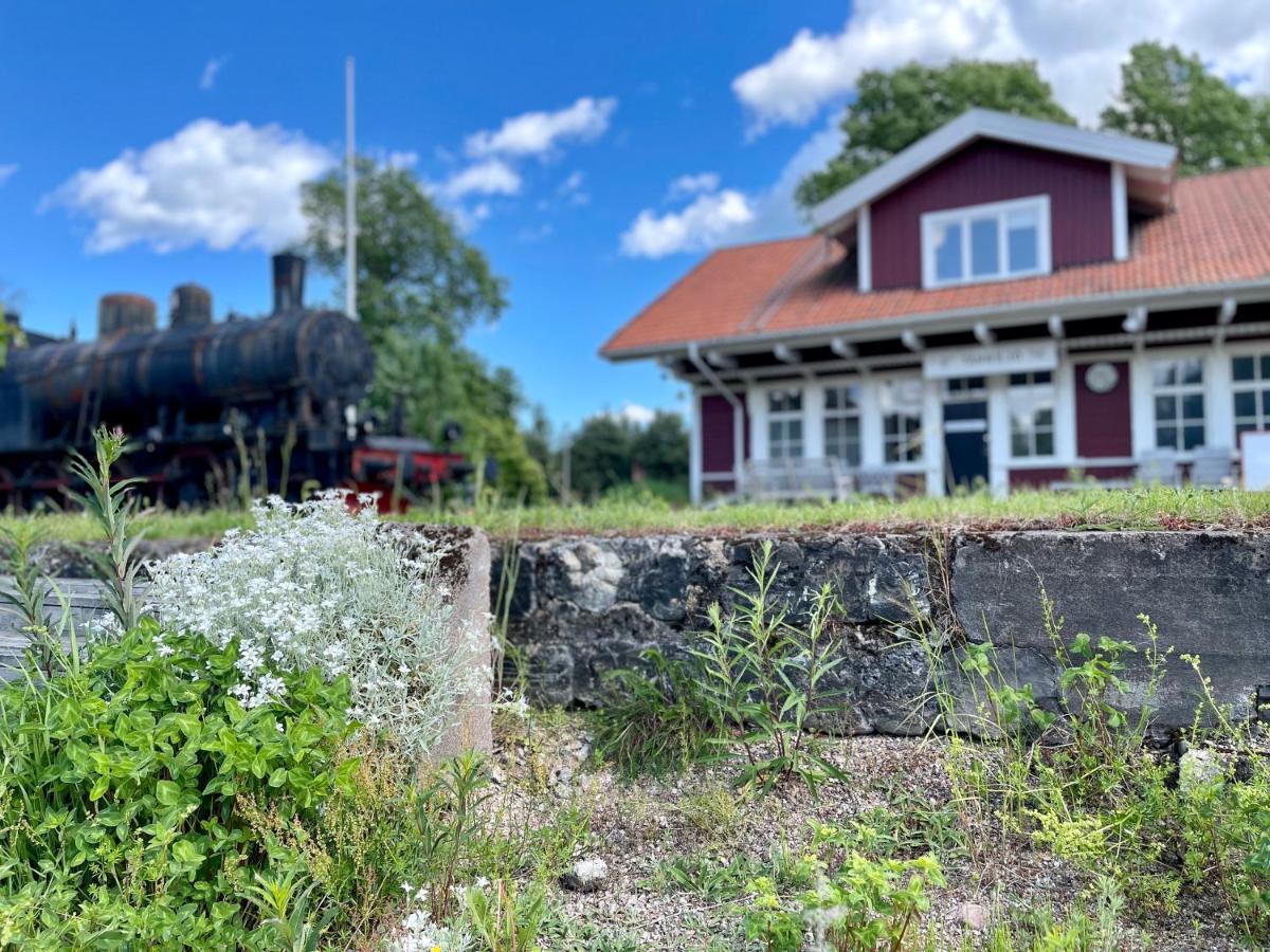 SovPå Tåg i Tärnsjö Tarnsjo Exteriör bild