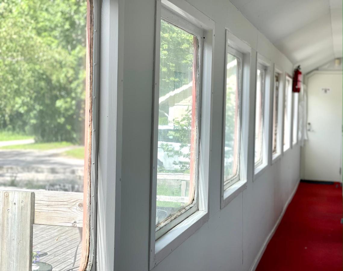 SovPå Tåg i Tärnsjö Tarnsjo Exteriör bild