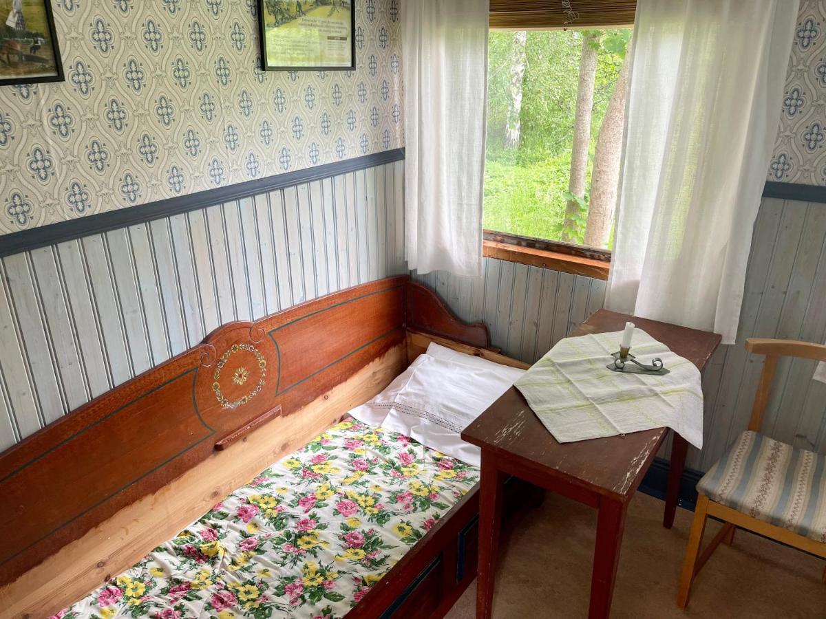 SovPå Tåg i Tärnsjö Tarnsjo Exteriör bild