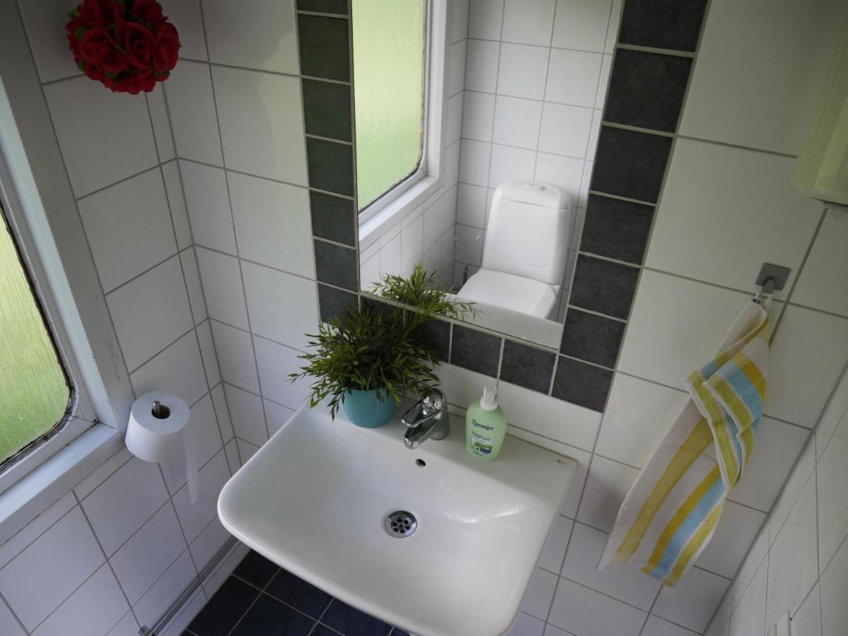 SovPå Tåg i Tärnsjö Tarnsjo Exteriör bild